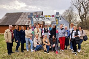 Travelnews.lv sadarbībā ar ALTA apmeklē setu kultūrtelpas lauku viesu māju «Kriisa talo Setomaal» - Foto