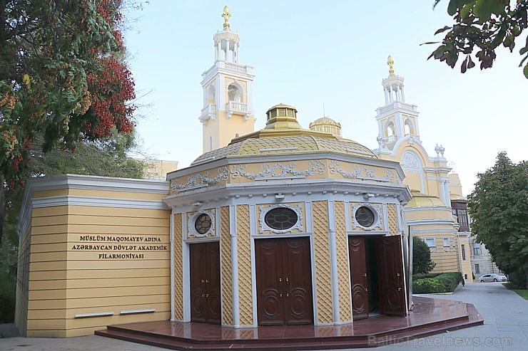 Travelnews.lv iepazīst Azerbaidžānas galvaspilsētas Baku ikdienas dzīvi. Sadarbībā ar Latvijas vēstniecību Azerbaidžānā un tūrisma firmu «RANTUR Trave Travelnews.lv iepazīst Azerbaidžānas galvaspilsētas Baku ikdienas dzīvi. Sadarbībā ar Latvijas vēstniecību Azerbaidžānā un tūrisma firmu «RANTUR Trave