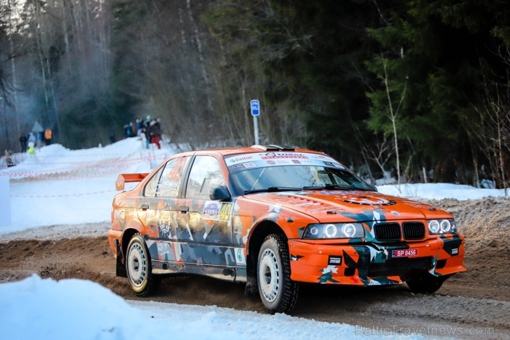Leģendārajam ziemas rallijam «Sarma 2019» pieteicās deviņdesmit astoņas ekipāžas, kuru sportisti pārstāvēja trīspadsmit valstis, ieskaitot pat tādas k Leģendārajam ziemas rallijam «Sarma 2019» pieteicās deviņdesmit astoņas ekipāžas, kuru sportisti pārstāvēja trīspadsmit valstis, ieskaitot pat tādas k