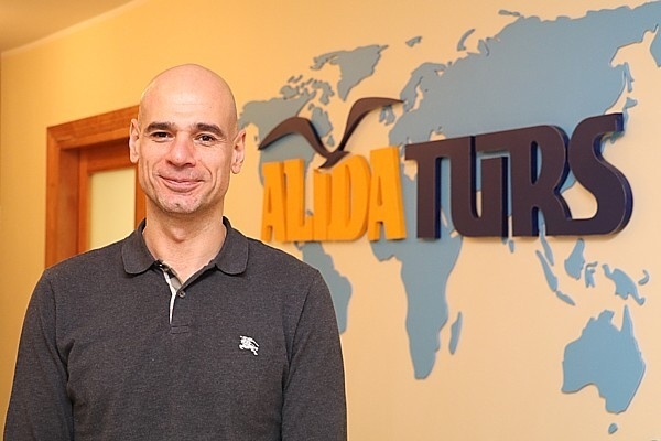Video intervija ar Arno Ter-Saakovu, tūrisma firmas «Alida Tūrs» valdes priekšsēdētāju 